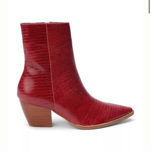 NEVER WORN MATISSE RED CATY BOOT - Red Leather